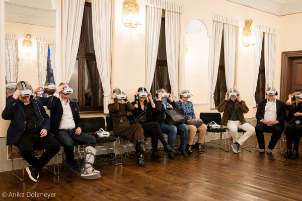 AD_20251211-062 AD_20251211-062